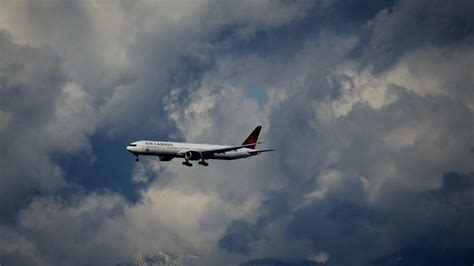 Air Canada rejects passenger compensation claims for delays caused by tech issue